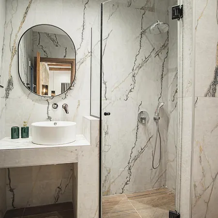 Lofos Luxury Villa *