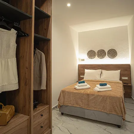 Lofos Luxury * Kalithies