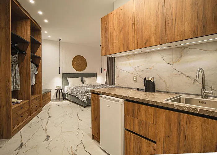 Lofos Luxury Villa *