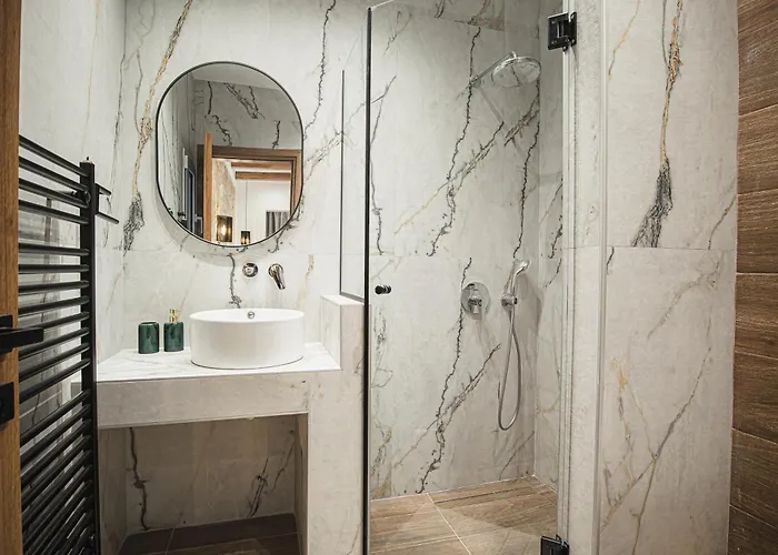 Lofos Luxury Villa *