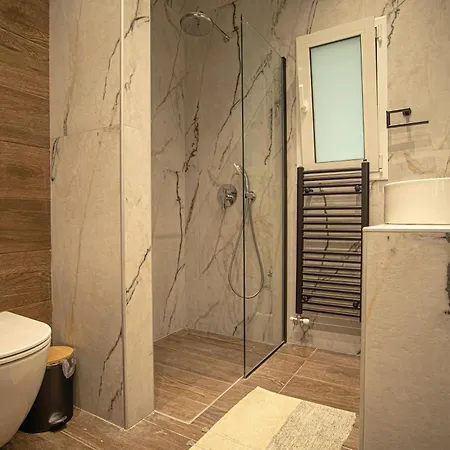 Lofos Luxury Villa *