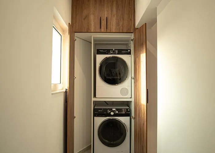 Lofos Luxury Villa *