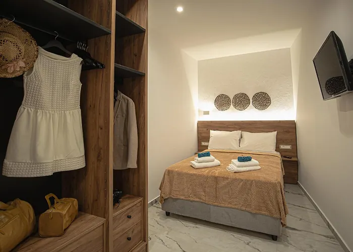 Lofos Luxury * Kalithiész