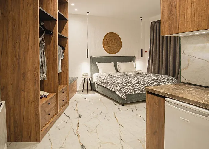 Lofos Luxury * Kalithiész